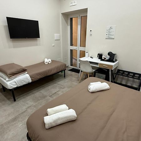 Stay In Naples - Arenaccia 211 Rooms And Suite Eksteriør billede