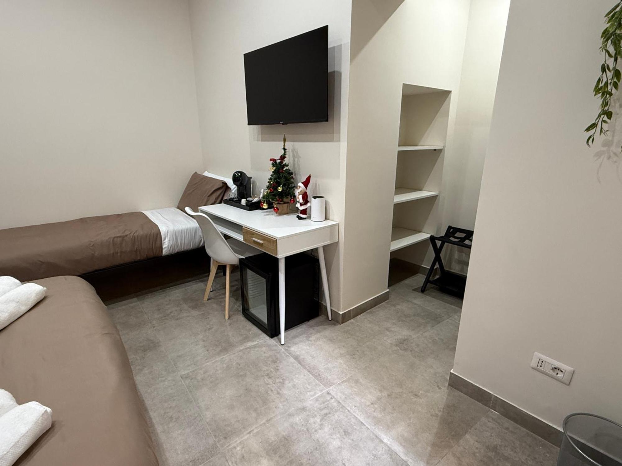 Stay In Naples - Arenaccia 211 Rooms And Suite Eksteriør billede